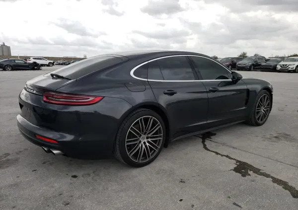 lubniewice Porsche Panamera cena 169900 przebieg: 75230, rok produkcji 2018 z Lubniewice